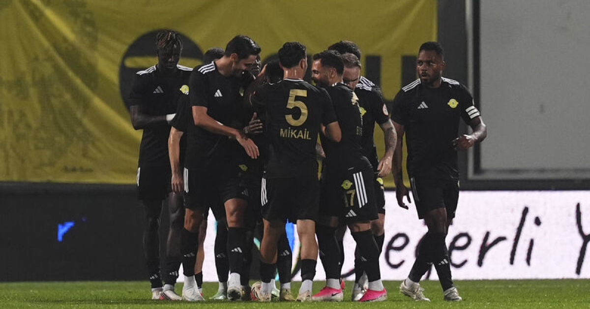 Esenler Erokspor siftah yaptı!