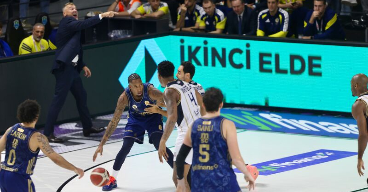 Fenerbahçe Tarfin deplasmanda rahat kazandı
