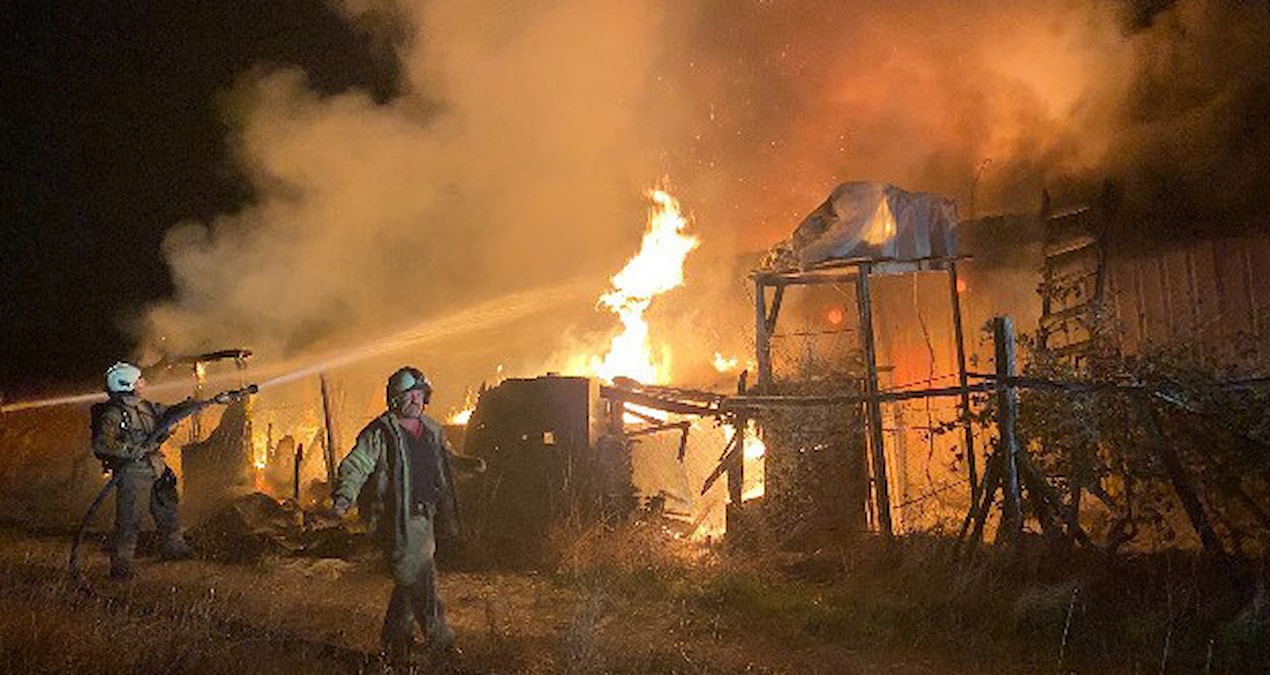 Silivri'de şantiye konteynerinde yangın