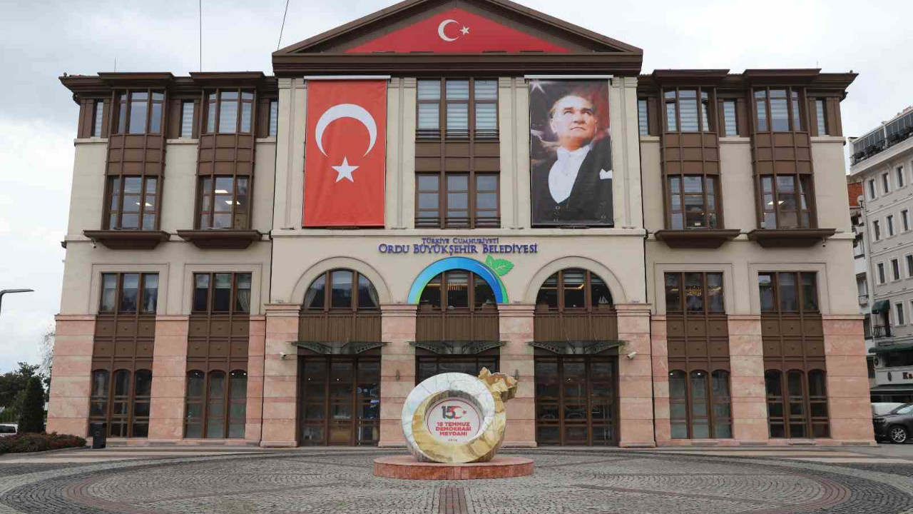 İstisnai kadro diye memur gerçekleşti; şimdi genel müdür!