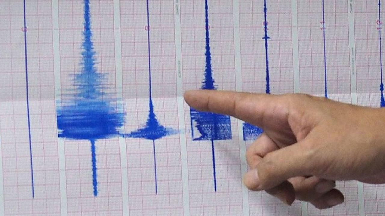 Türkiye sallanıyor! Antalya'da da deprem gerçekleşti