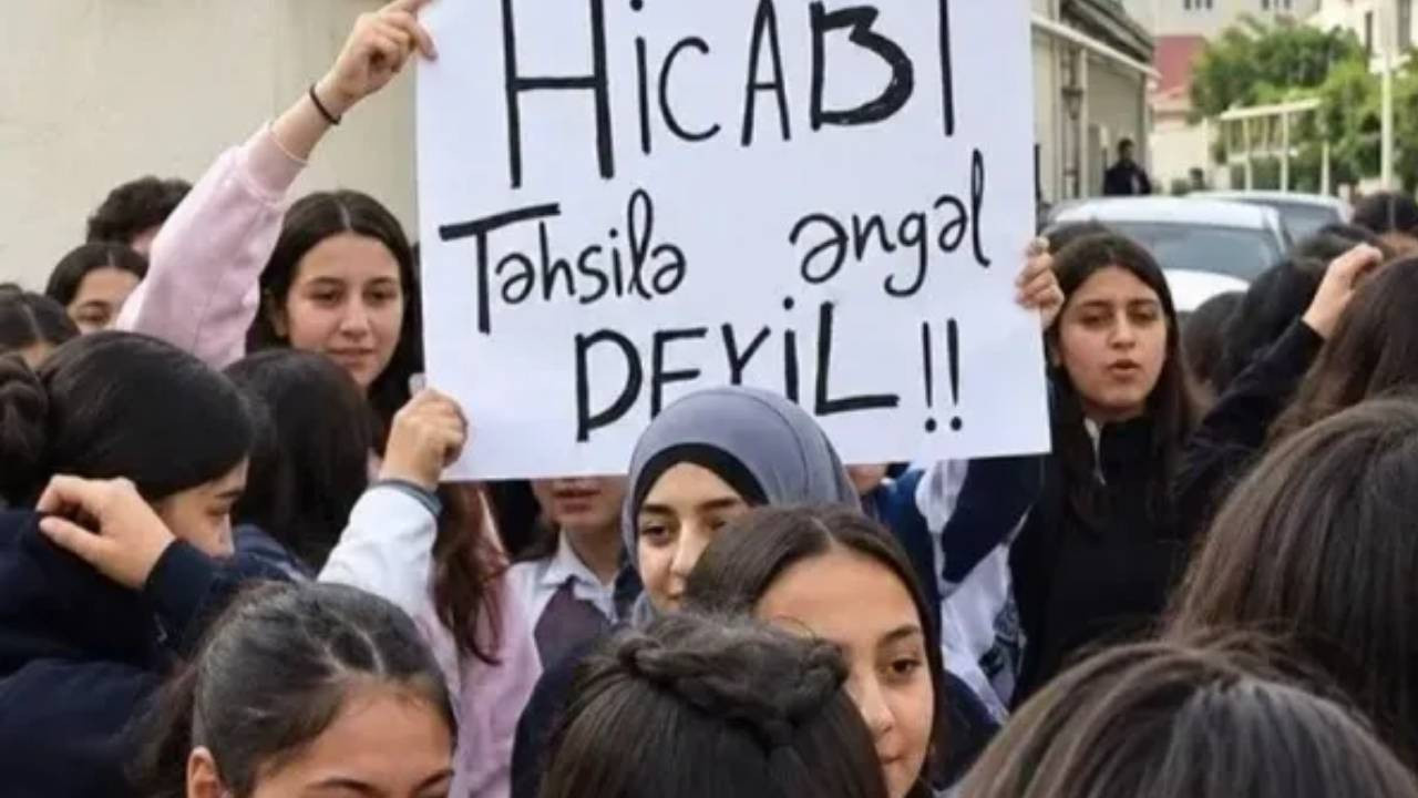 Azerbaycan'da başörtüsü yasağına karşı eylemler başladı! Öğrenciler boykotta