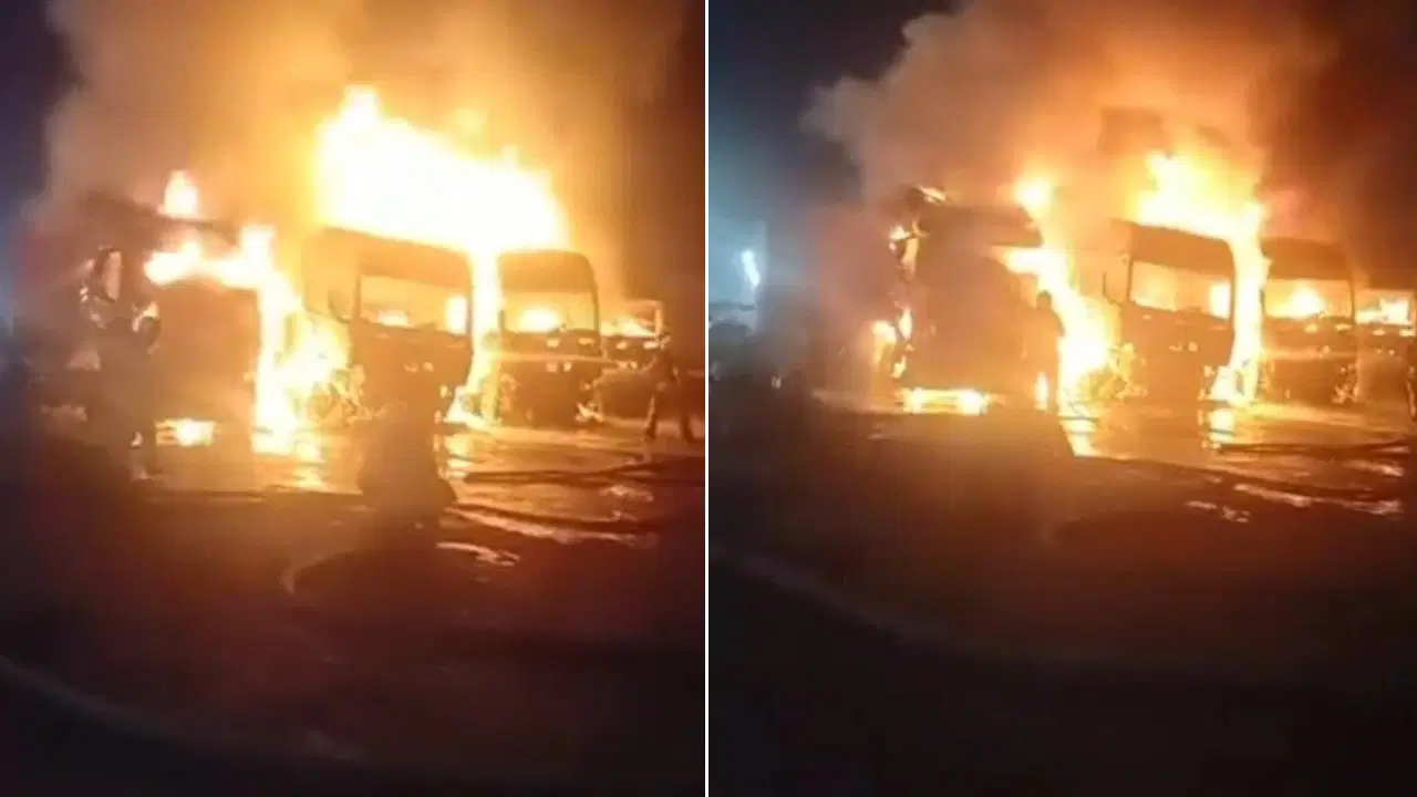 Beylikdüzü'nde TIR garajına kundaklama saldırısı: 4 TIR kullanılamaz hale geldi