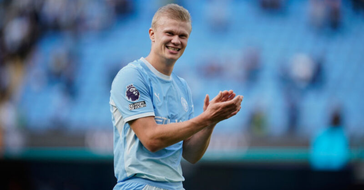 Barcelona ve Manchester City kayıpsız zirvede!