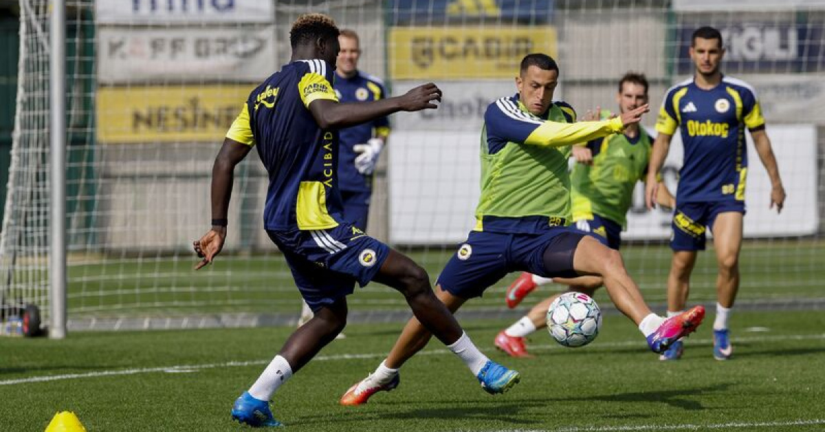 Fenerbahçe'de Aston Villa maçı mesaisi!