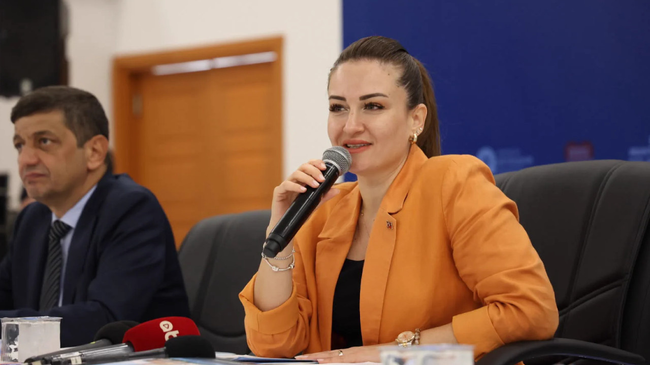 Son dakika | Antalya AKP'ye mi geçiyor? Özdemir, Özgür Özel'i aradı!