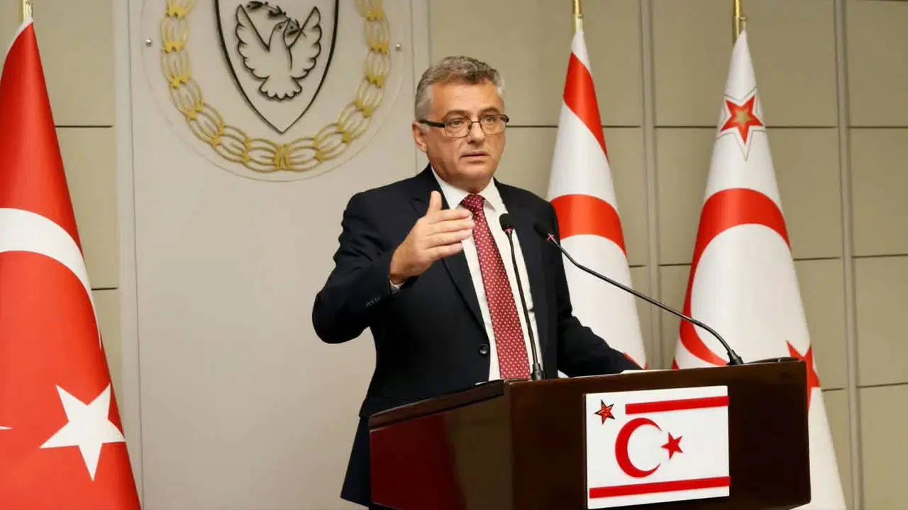 Kuzey Kıbrıs Cumhurbaşkanı Erhürman’ın Ankara ziyareti sağlık nedeniyle ertelendi