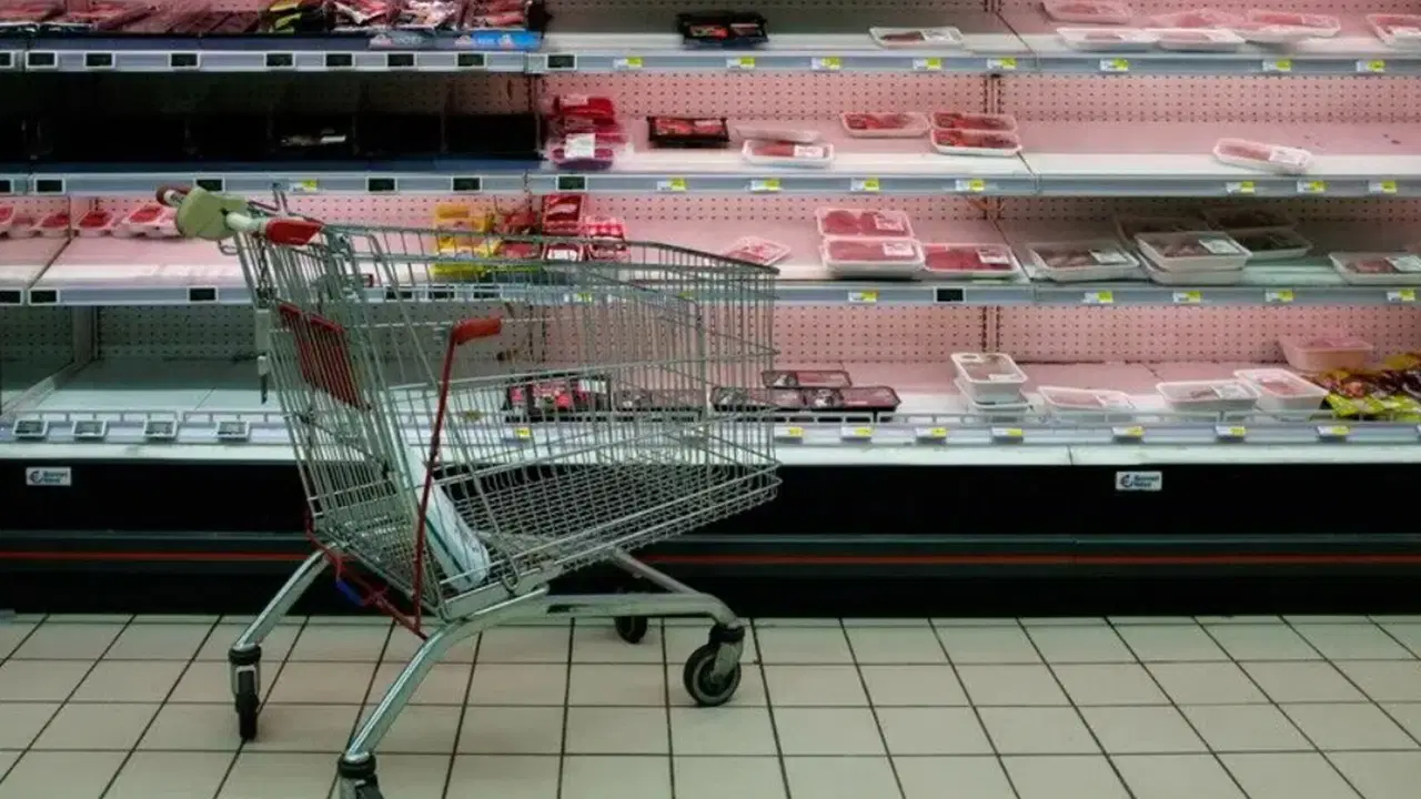 Fransa'da süpermarketlere siber saldırı: Ürünler imha edildi!