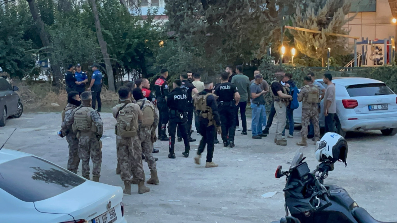 Şanlıurfa'da dehşet anları: Polisle çatışmaya girdi ardından intihar etti