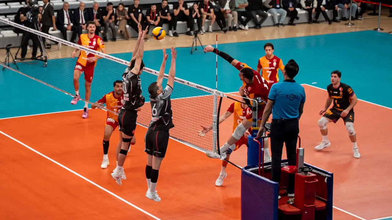 Voleybol Erkekler Şampiyonlar Kupası'nda zafer Galatasaray'ın!