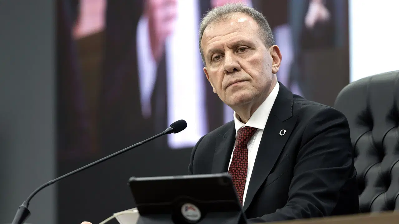 Vahap Seçer: Ailemin boğazından bir haram lokma geçirmedim