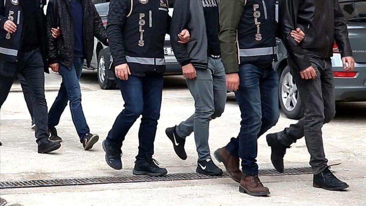 Ankara'da uyuşturucu ve fuhuş operasyonu:19 gözaltı