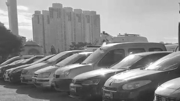 Ağır hasarlı araçları bu yöntemle satmışlar: 61 araçlık 'change' vurgununa operasyon