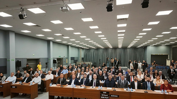Mersin’de başkan vekilliği seçimini CHP'li Gülşah Yıldırım Genç kazandı