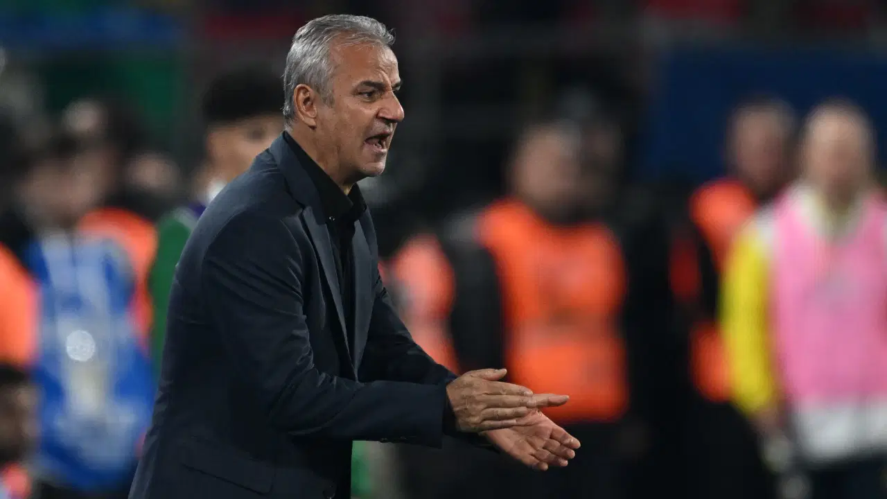 İsmail Kartal'dan Aston Villa maçı açıklaması: 'Yarınki maçta bazı oyuncuları oynatmayacağız'