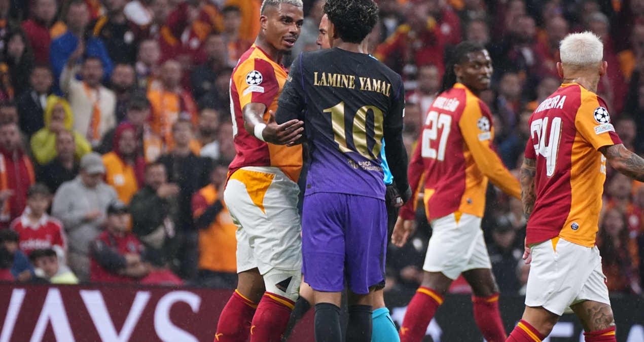 Galatasaray'ın yıldızına olay gönderme: Önceki sözleri başını yaktı