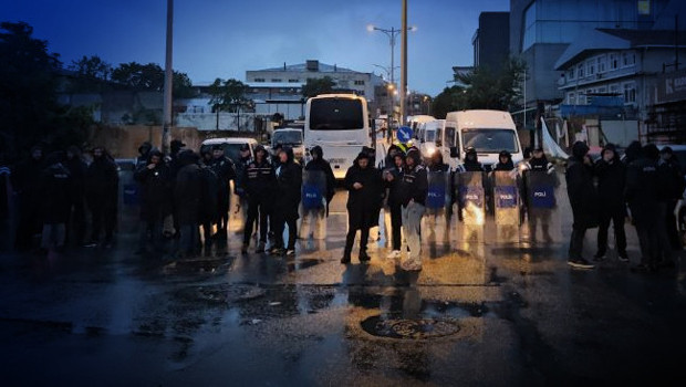 Son dakika... Halk TV'ye kayyum atandı! Binada arama: 17 gözaltı kararı
