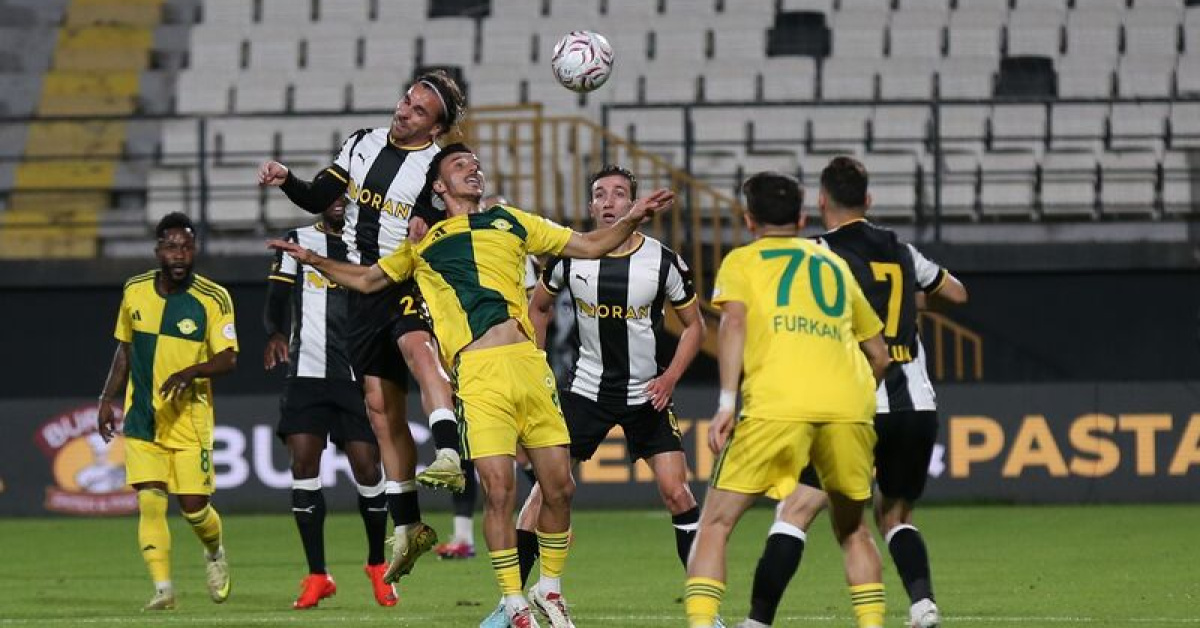 Esenler Erokspor, 90+6'da bir puanı aldı!