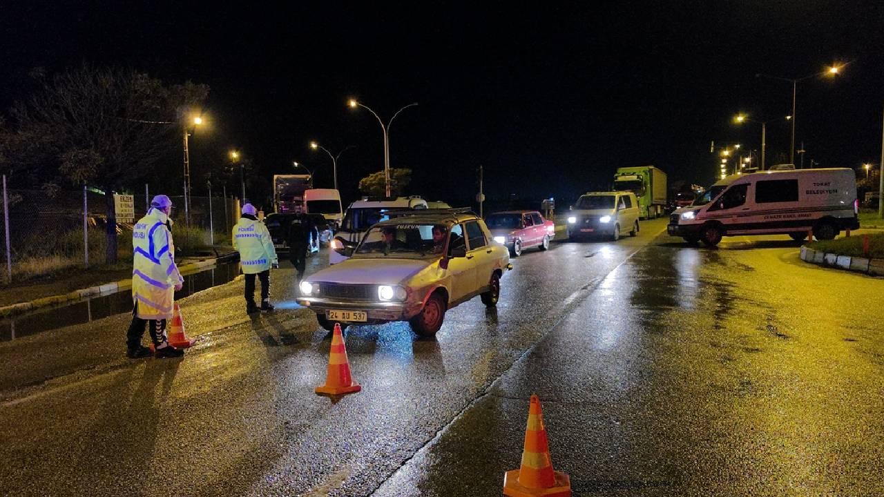 Erzincan‑Erzurum kara yolu, heyelan sonrası güvenli olarak trafiğe açıldı