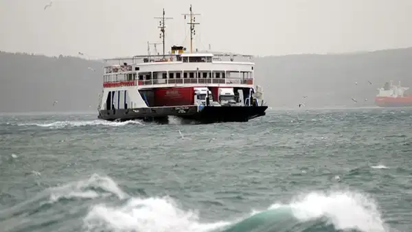 İstanbul'da vapur seferlerine 'hava' engeli: Seferler iptal edildi
