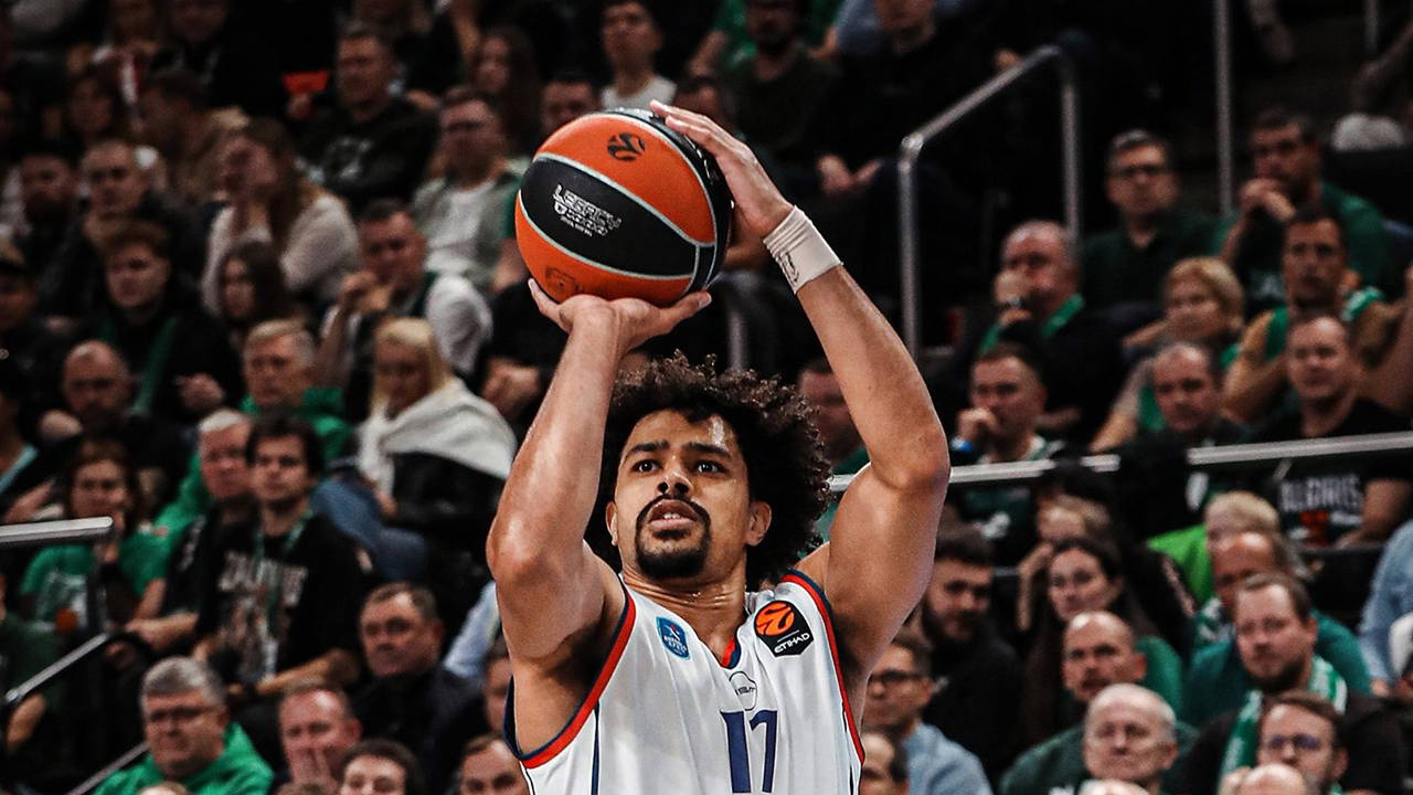 Litvanya'da farklı galibiyet: Anadolu Efes, Zalgiris'i mağlup etti