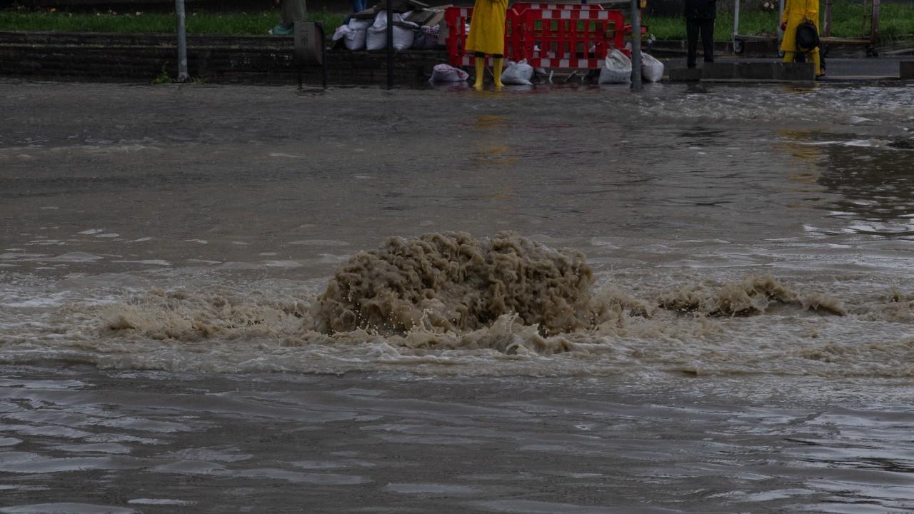 Güney Amerikada El Nino selleri: Binlerce kişi tahliye edildi