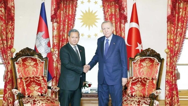Kamboçya Başbakanı’nı kabul etti